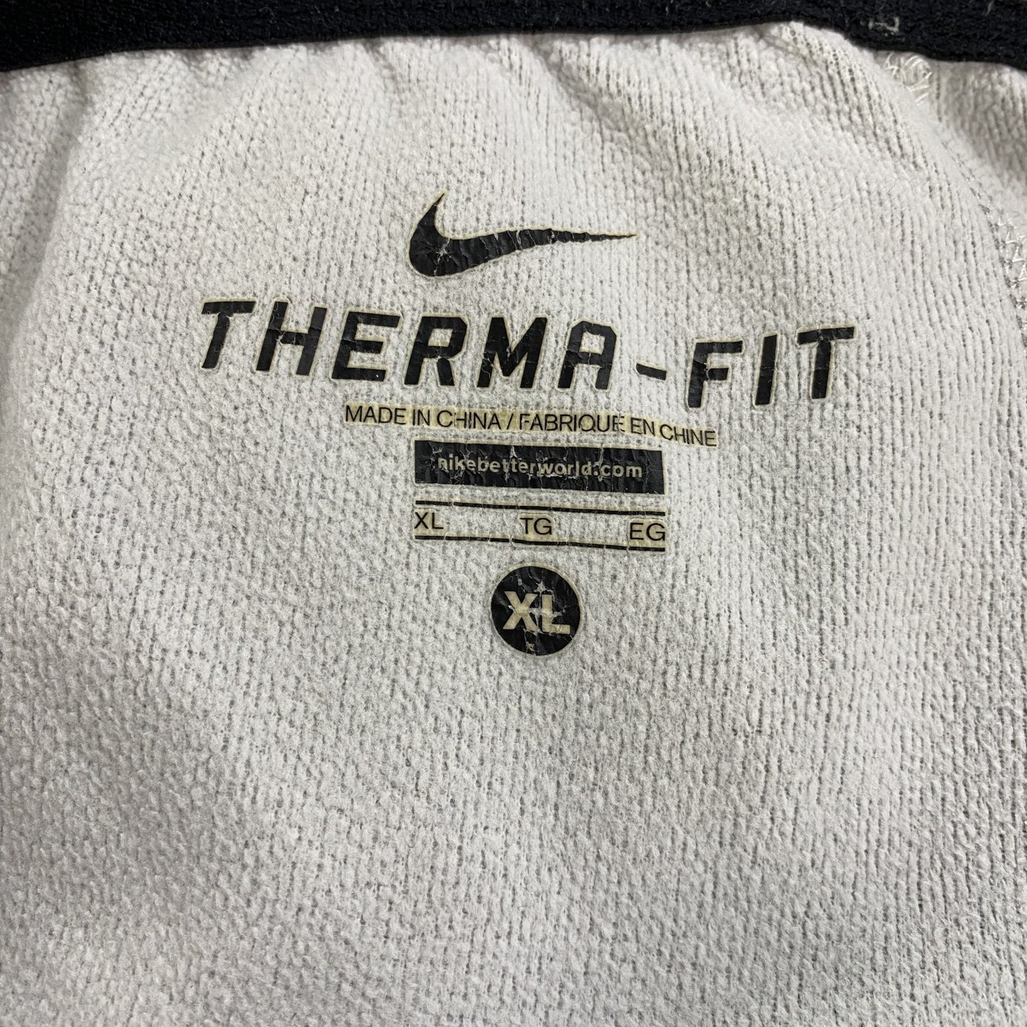 NIKE　ナイキ　THERMA-FIT　スウェットパンツ　ドロスト　スウッシュ　灰色　グレー　XLサイズ
