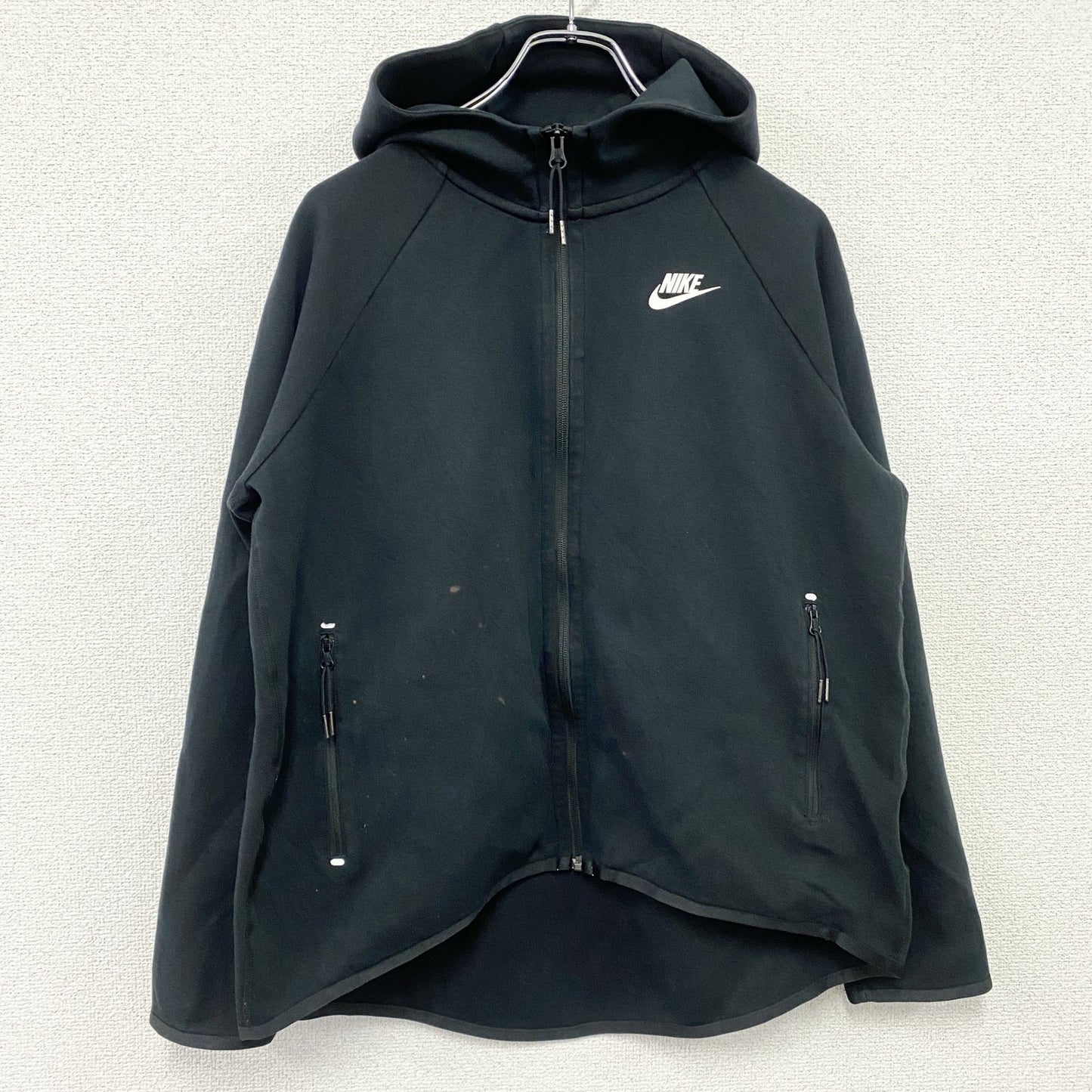 NIKE　ナイキ　スウェットパーカー/フーディー　黒　ブラック　Mサイズ