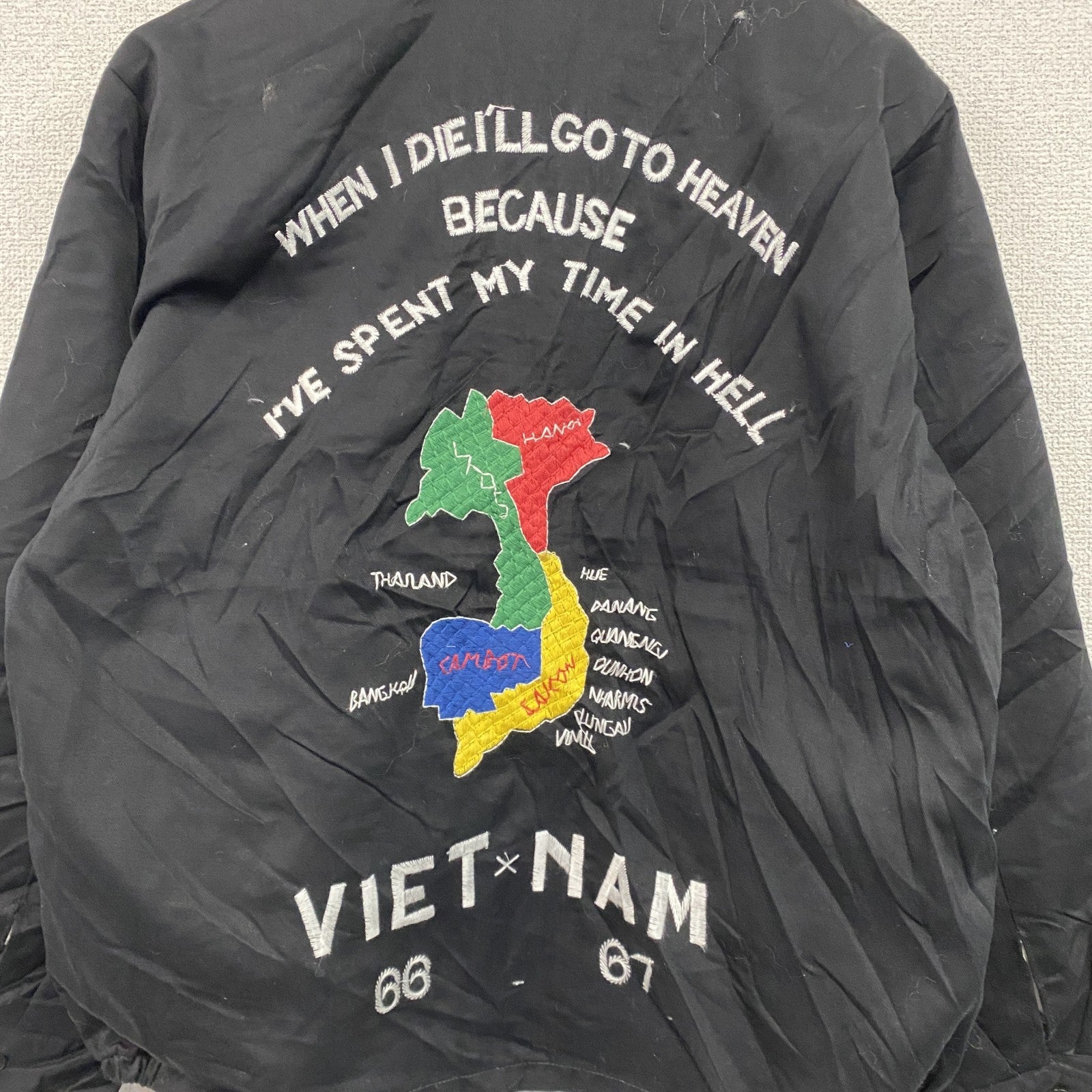 ベトジャン　ベトナムジャケット　スーベニアジャケット　ブルゾン　レプリカ　リメイク　刺繍　黒　ブラック　Lサイズ　