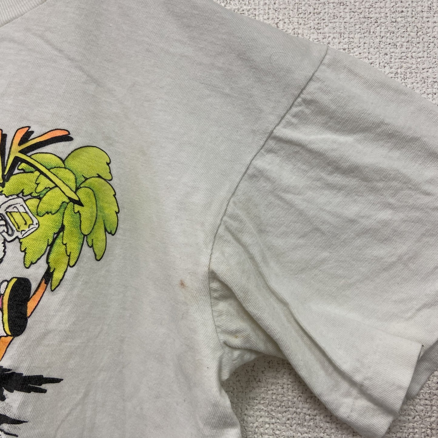 90s～　LESMORE　半袖プリントTシャツ　染み込みプリント　ヴィンテージ　白　ホワイト　Mサイズ