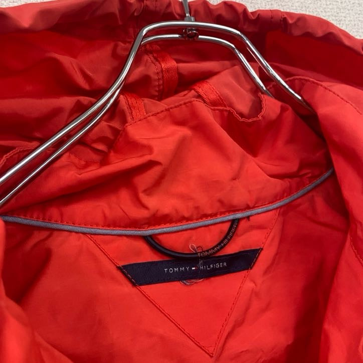 古着 used　TOMMY HILFIGER　トミーヒルフィガー　マウンテンパーカー　赤　レッド