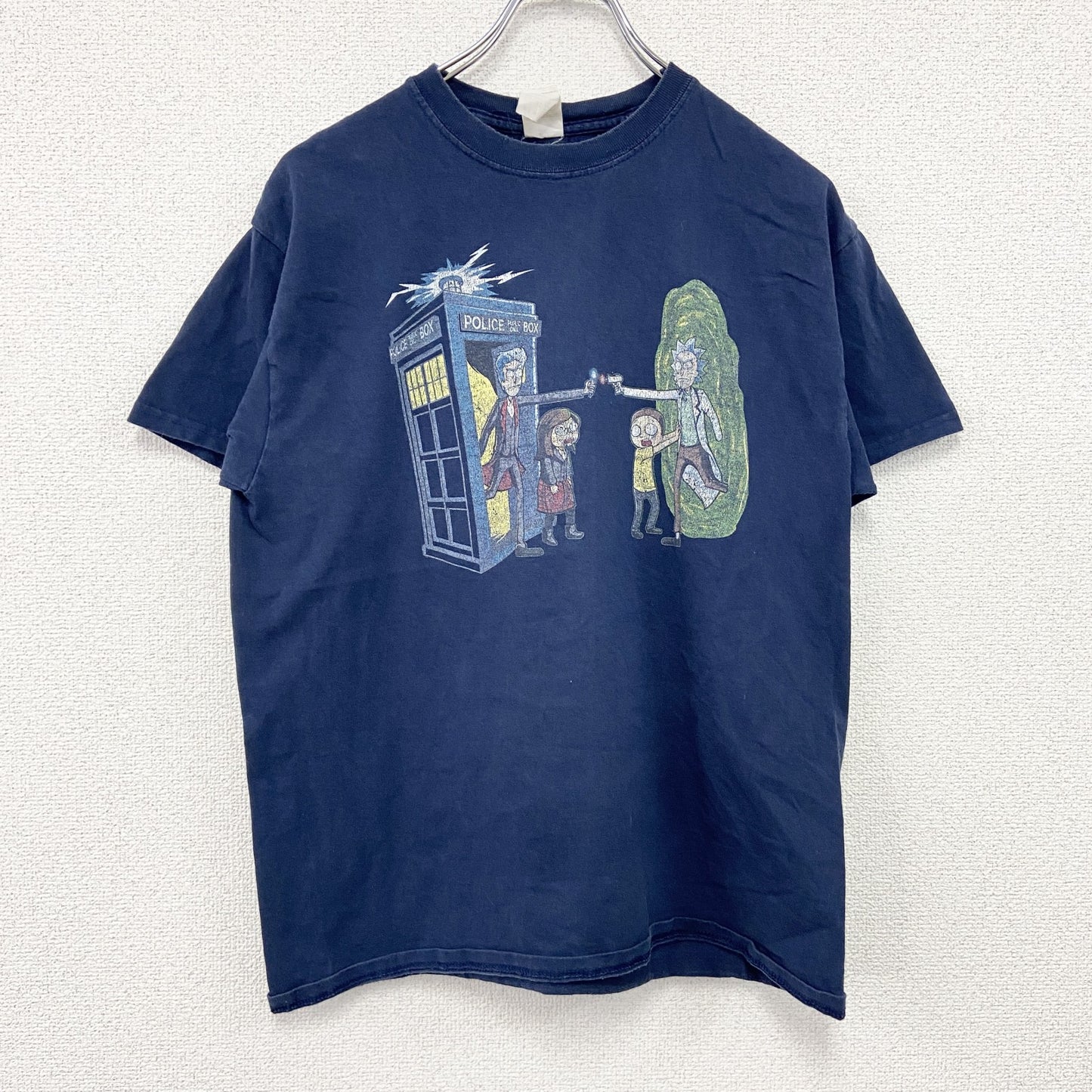 GILDAN　Rick and Morty　リックアンドモーティ―　半袖プリントTシャツ　アニメT　ネイビー　Mサイズ