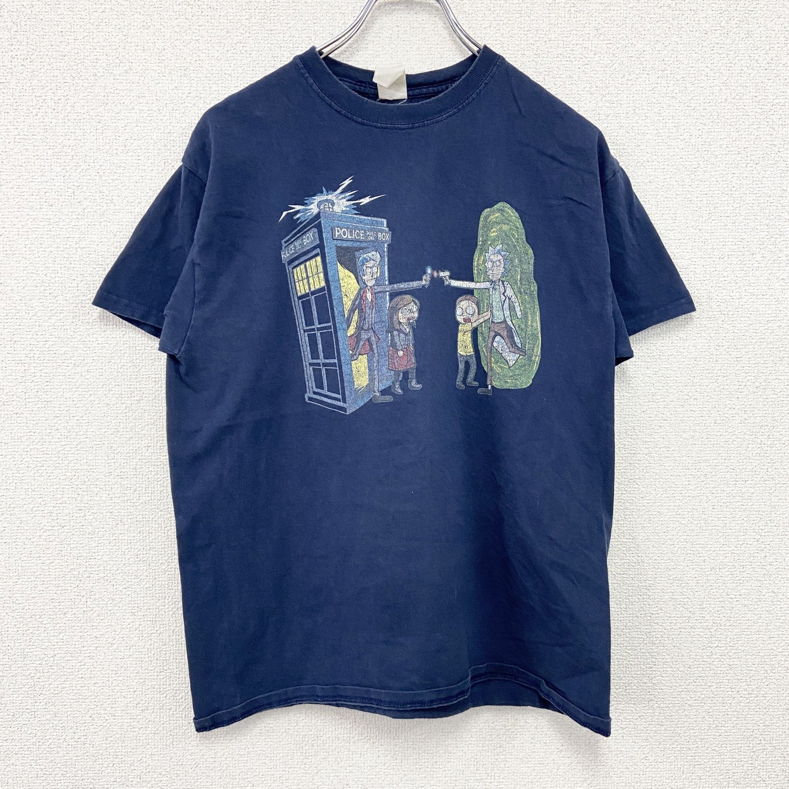 GILDAN　Rick and Morty　リックアンドモーティ―　半袖プリントTシャツ　アニメT　ネイビー　Mサイズ
