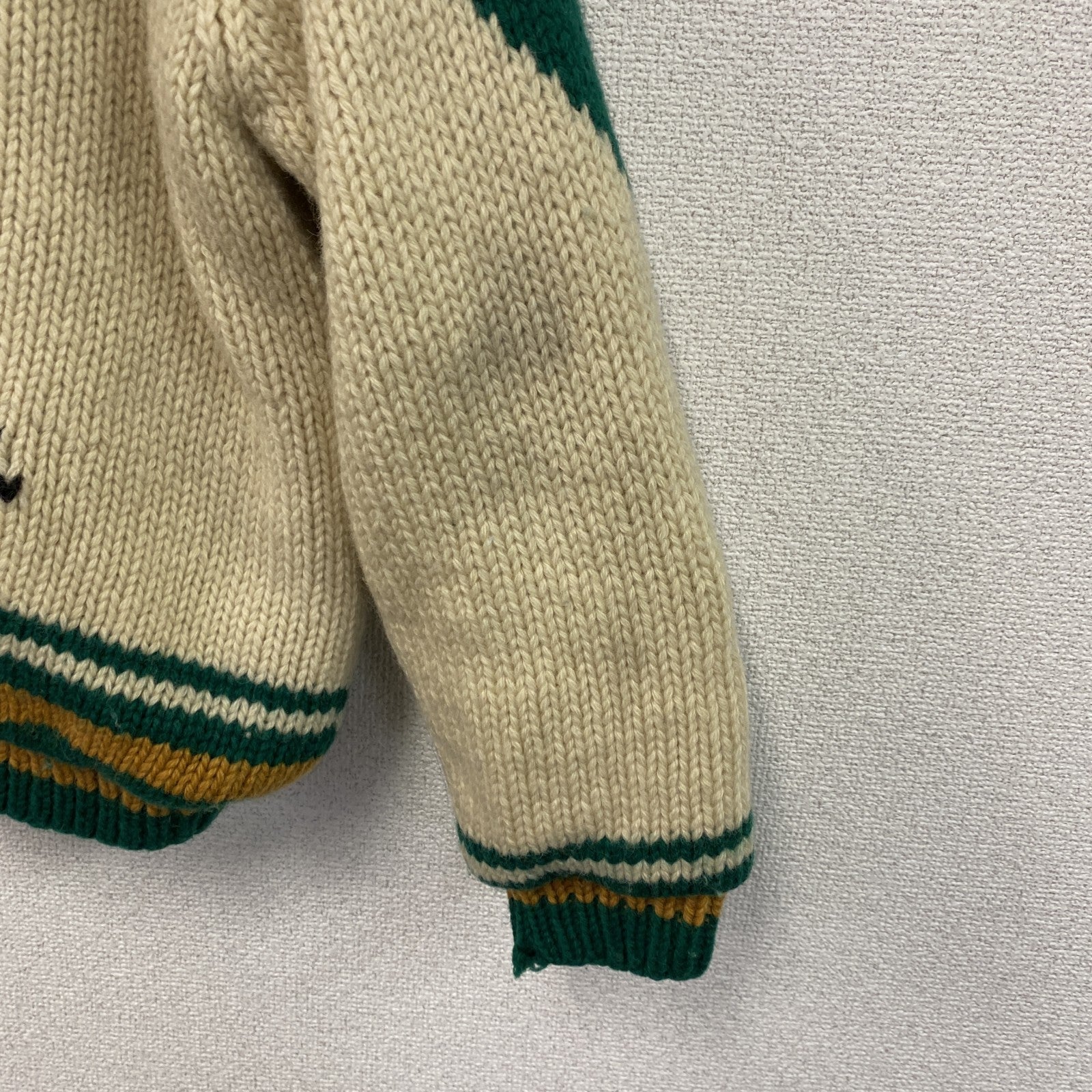 UNIVERSITY SHOP　カウチンニットセーター　フルジップ　裏ボア　マルチカラー　ベージュ　Mサイズ
