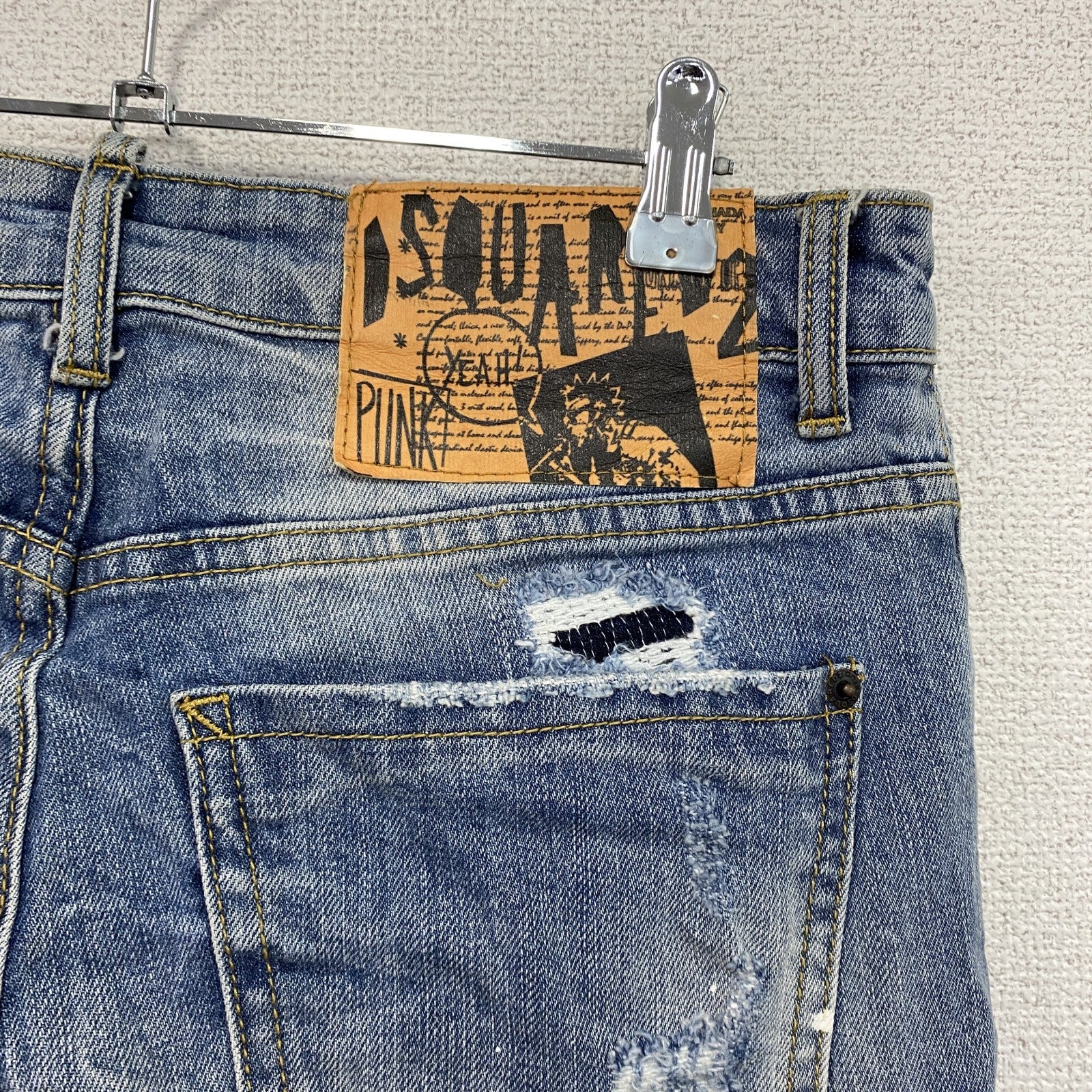 DSQUARED2　ディースクエアード　デニムパンツ/ジーンズ　ジップフライ　インディゴ　