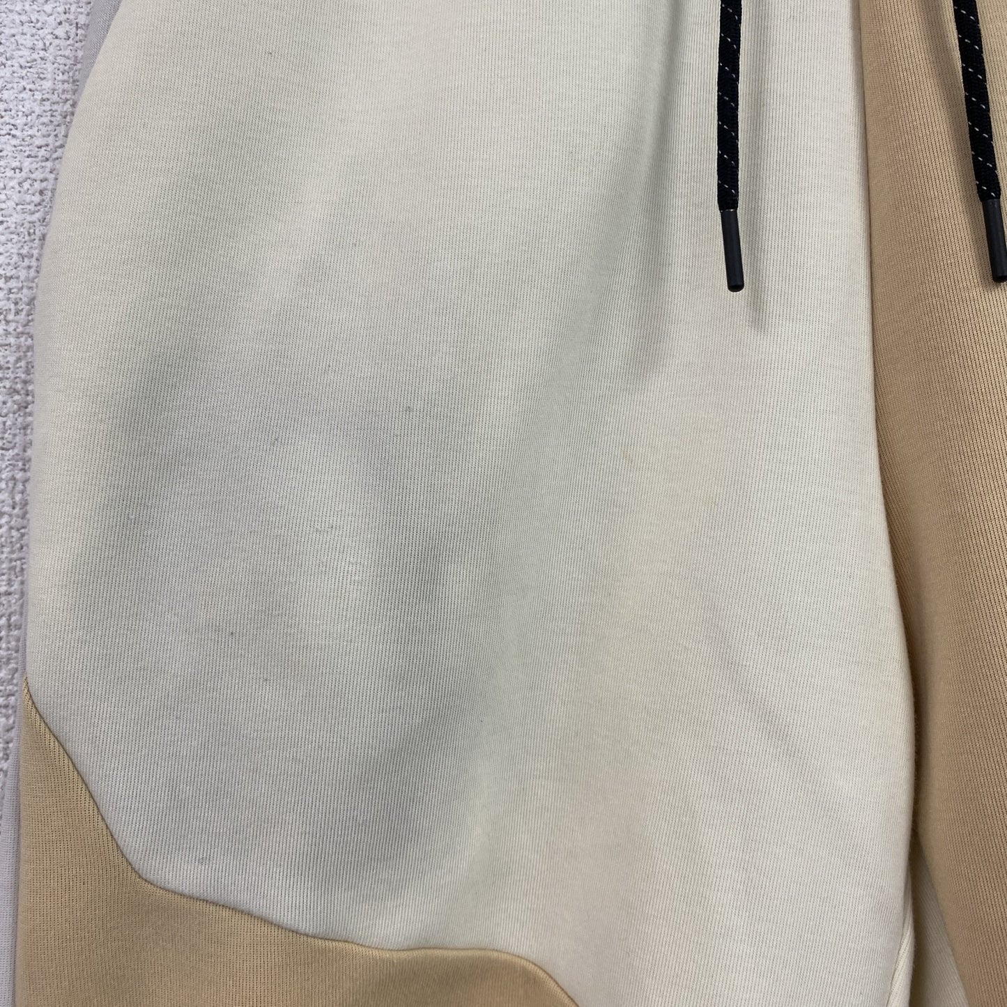NIKE　ナイキ　スウェットパンツ　マルチカラー　ベージュ　Mサイズ