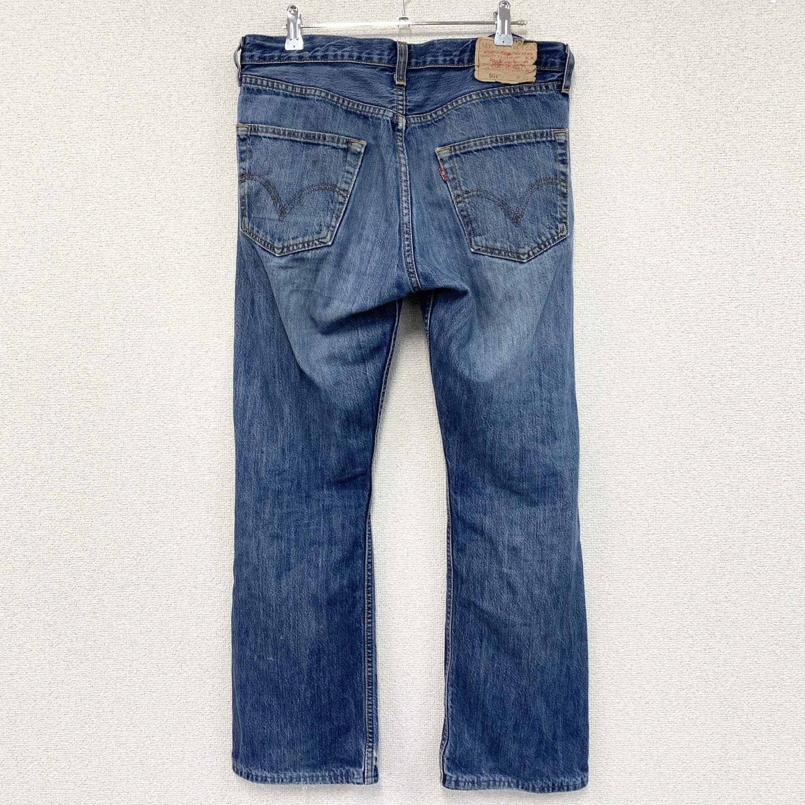 Levi’ｓ　リーバイス　501　デニムパンツ/ジーンズ　ボタンフライ　インディゴ