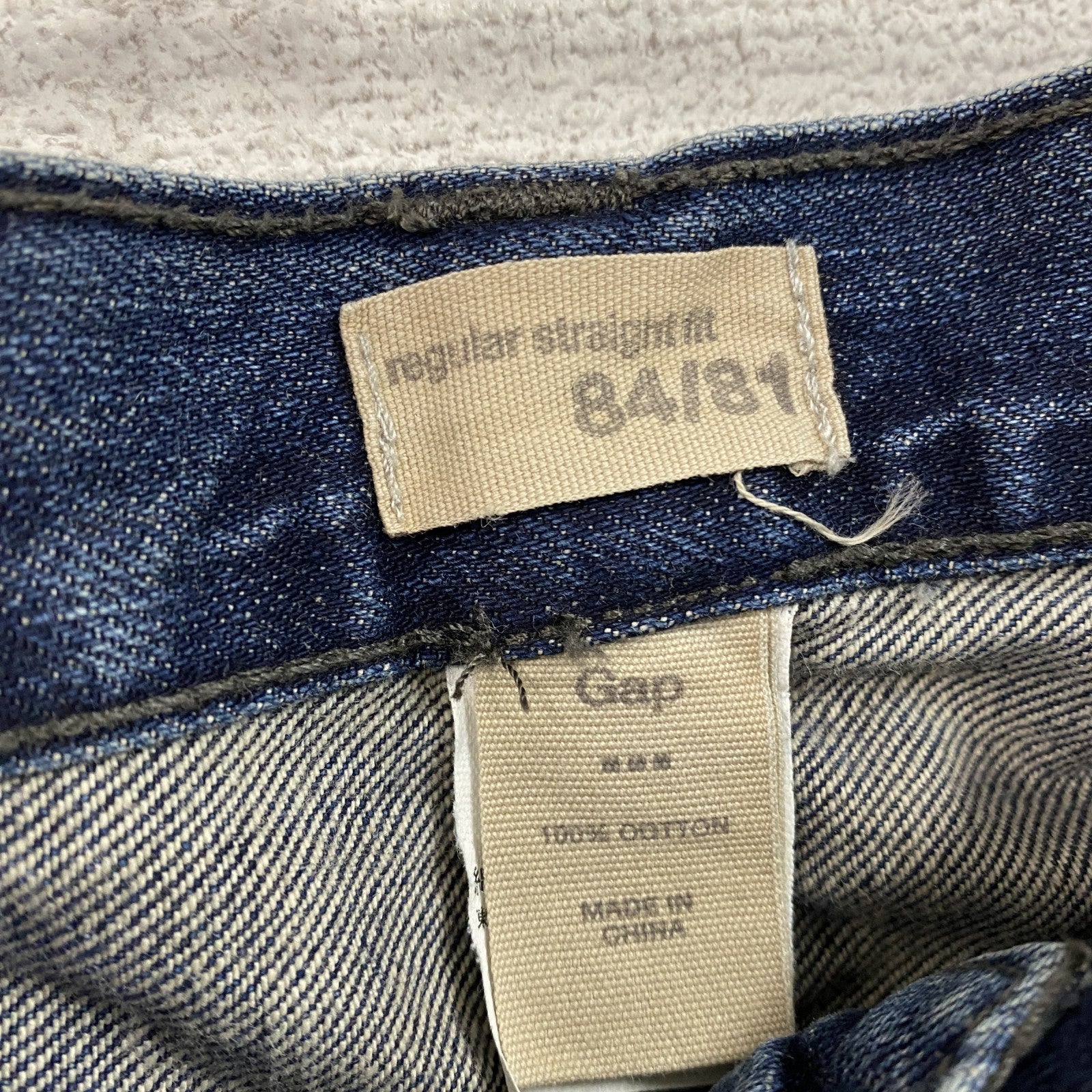 GAP　ギャップ　 デニムパンツ　ヴィンテージ加工　ヒゲ　縦落ち　ハチノス　インディゴ