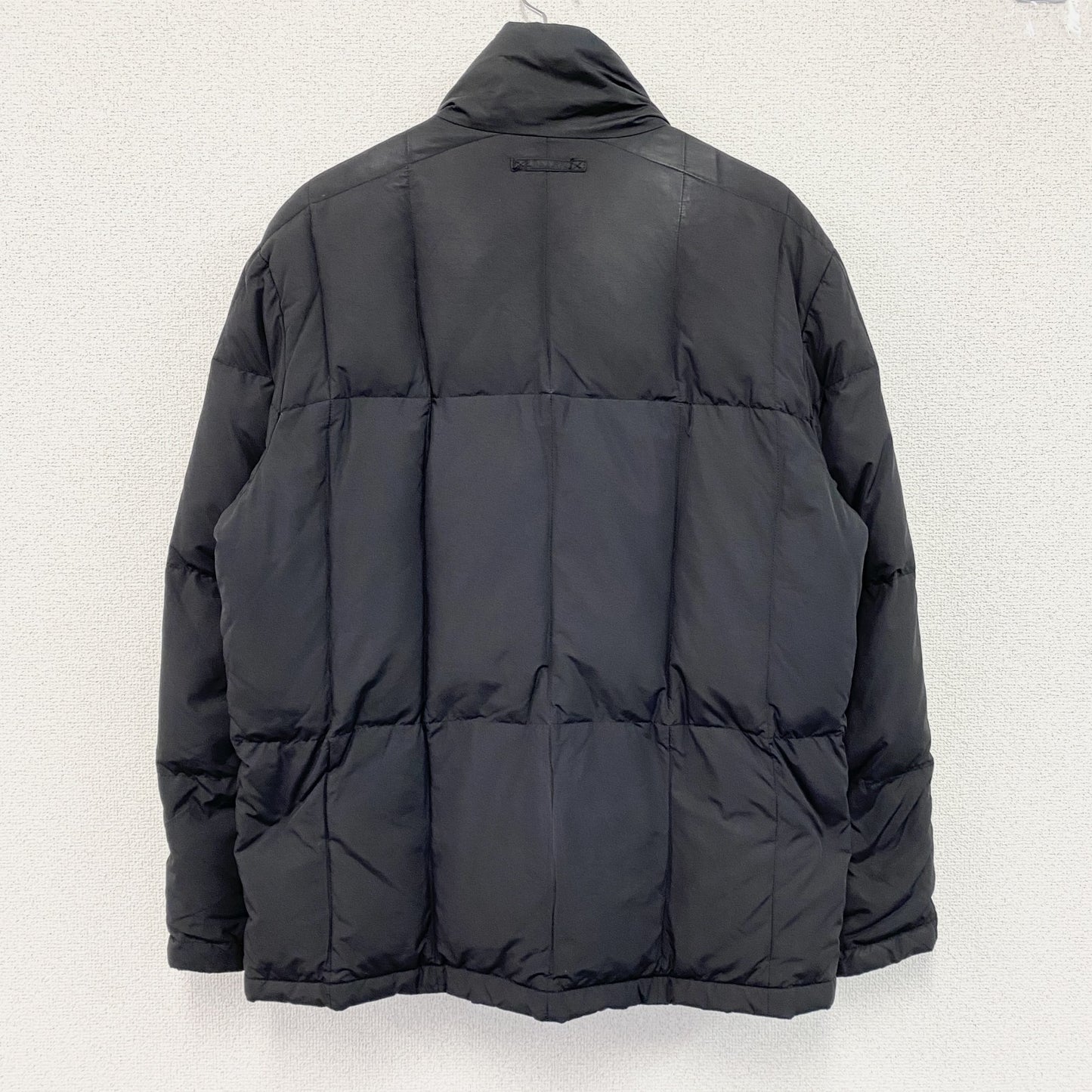 Eddie Bauer　エディーバウアー　ダウンジャケット　黒　ブラック　Mサイズ