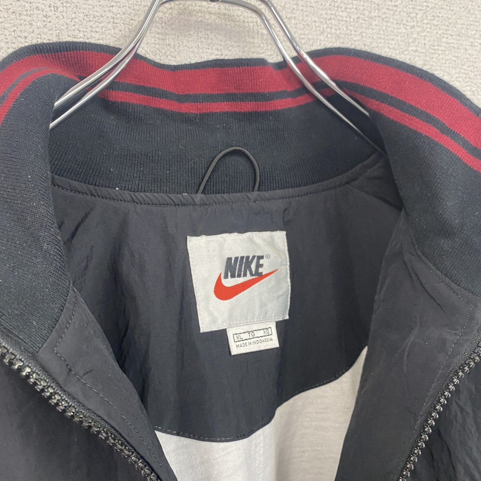 90s　NIKE　ナイキ　プルオーバーナイロンジャケット　ハーフジップ　ヴィンテージ　黒　ブラック　XLサイズ