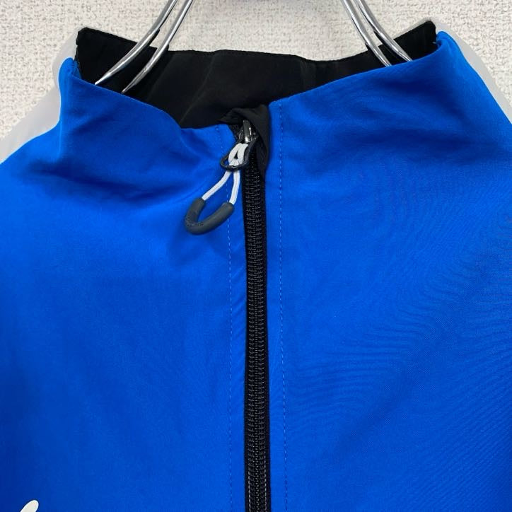 PUMA　プーマ　長袖フルジップナイロンジャケット　ウィンドブレーカー　ワンポイントロゴ　青　ブルー　Lサイズ