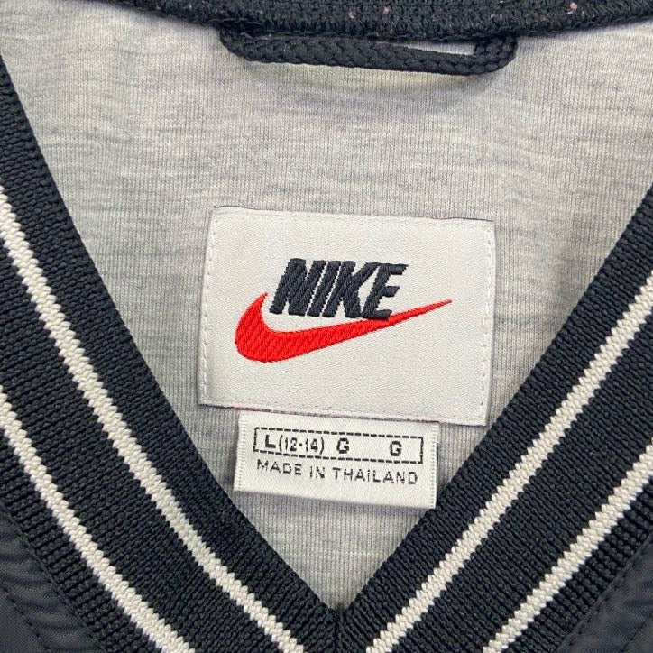 90s　NIKE　ナイキ　ナイロンジャケット　プルオーバー　ヴィンテージ　黒　ブラック　Lサイズ