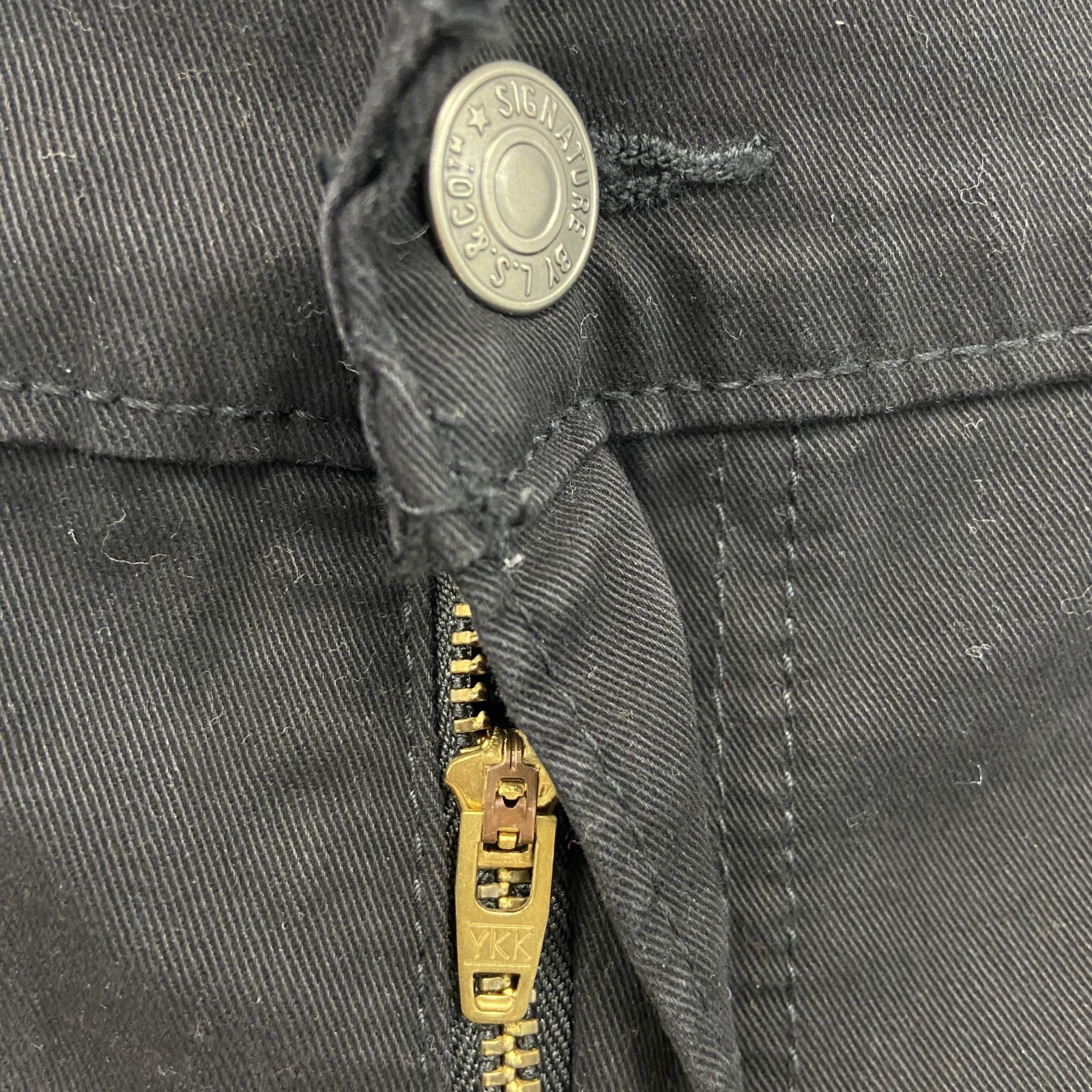 Levi’s　リーバイス　DENIZEN　ブラックデニムパンツ/ジーンズ　ジップフライ　黒　ブラック　W40サイズ