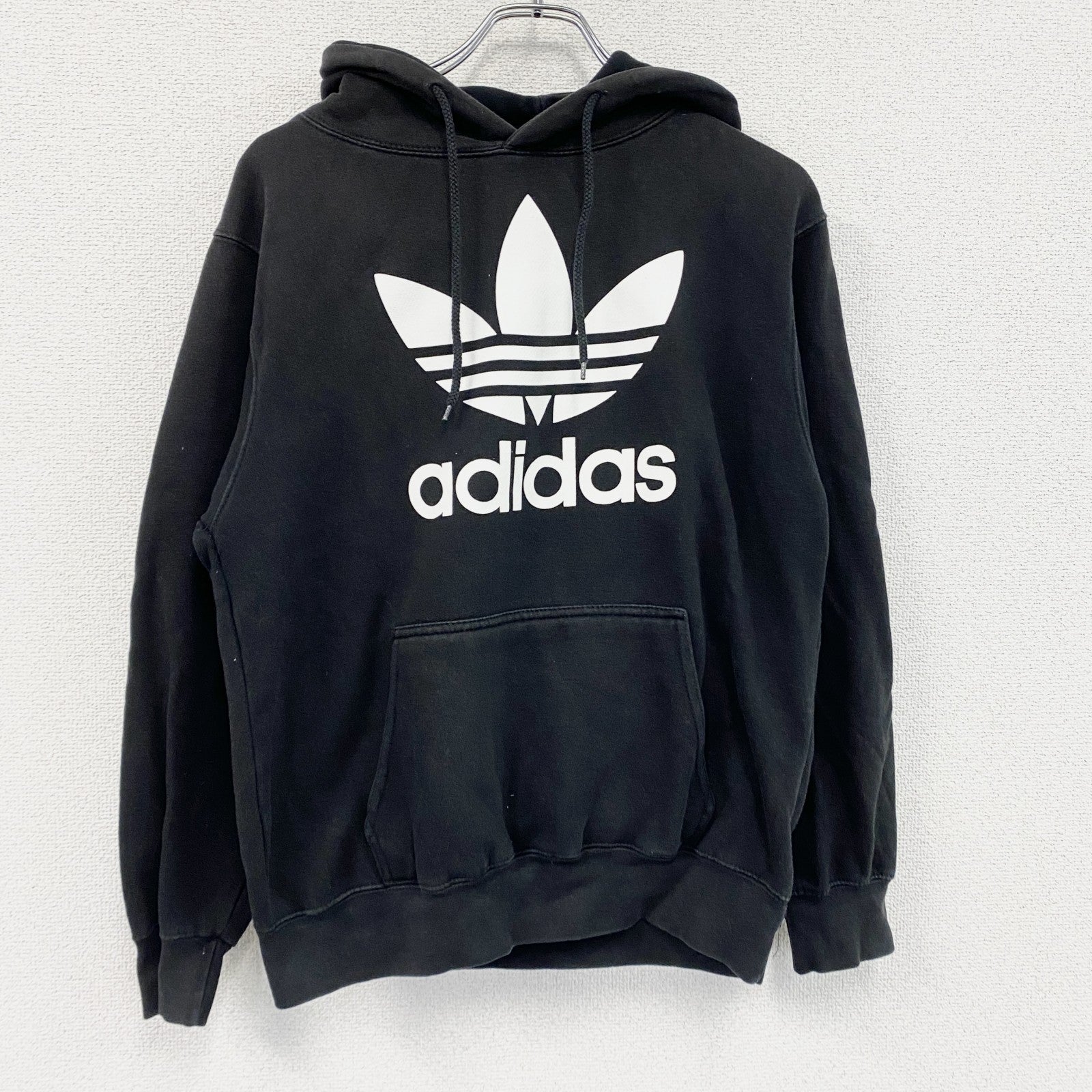 adidas　アディダス　スウェットパーカー/フーディー　黒　ブラック　Sサイズ