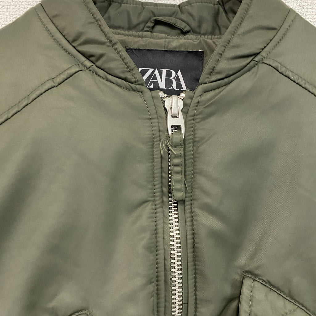 ZARA　ザラ　MA-1/ボンバージャケット　クロップド丈　カーキ　Mサイズ