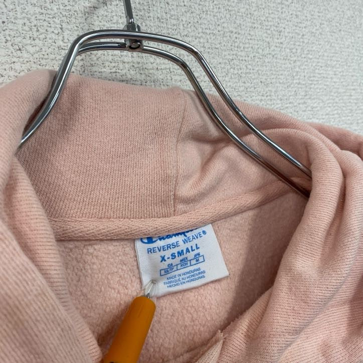 champion　チャンピオン　リバースウィーブ　スウェットパーカー/フーディ　ピンク　XSサイズ