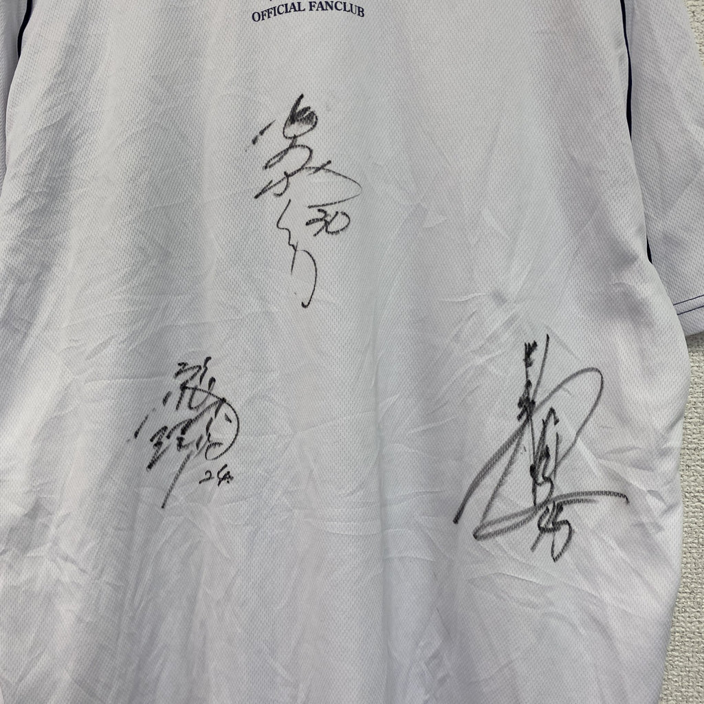 中日ドラゴンズ　ファンクラブ限定　ユニフォーム　半袖Tシャツ　サイン入り　白　ホワイト　Sサイズ
