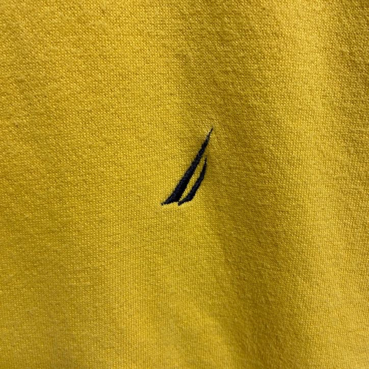 古着 used　NAUTICA　ノーティカ　長袖ワンポイント刺繍スウェット　トレーナー　クルーネック　黄色　秋冬服　Lサイズ