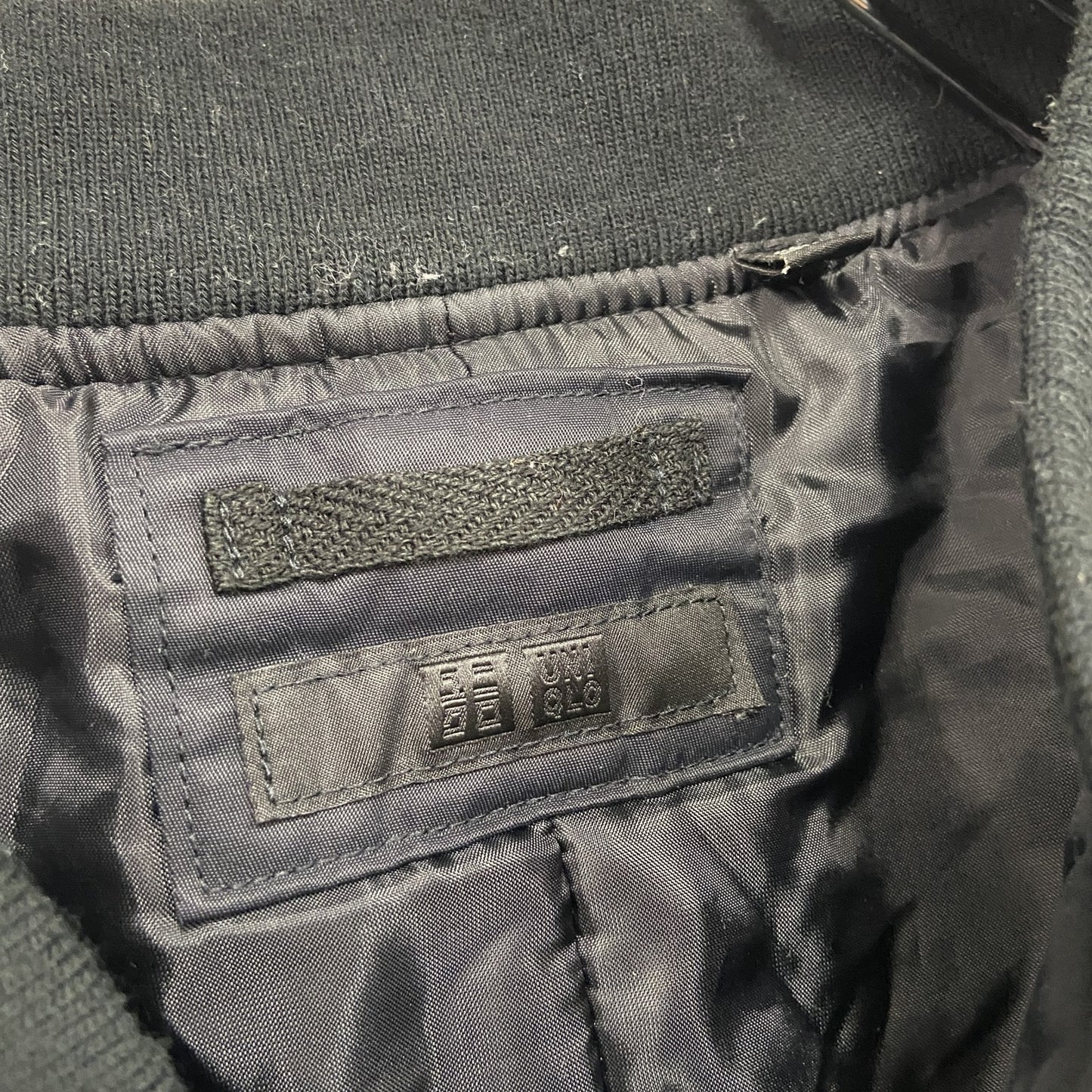 UNIQLO　ユニクロ　MA-1タイプ　フライトジャケット　ブルゾン/スイングトップ　黒　ブラック　XLサイズ