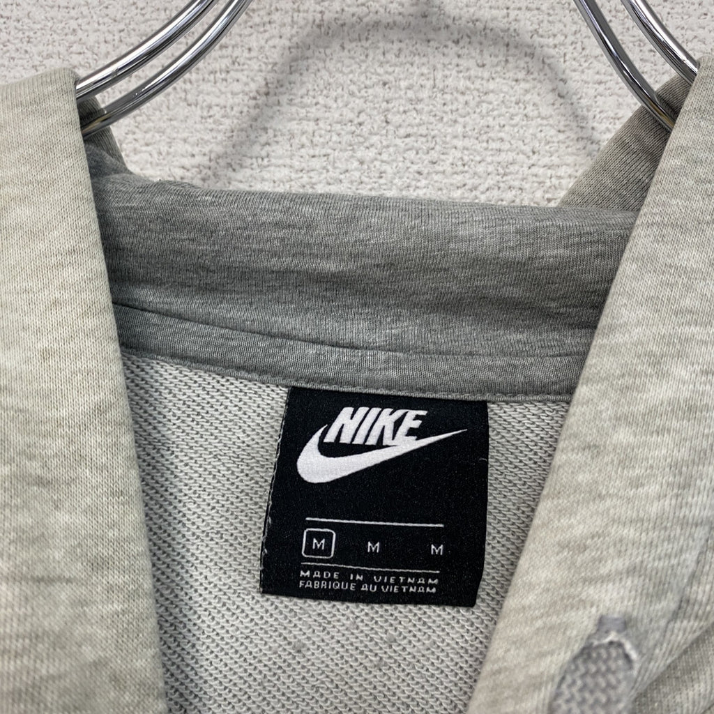 NIKE　ナイキ　スウェットパーカー/フーディー　灰色　グレー　Mサイズ　