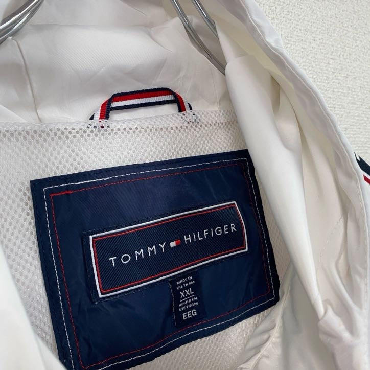 TOMMY HILFIGER　トミーヒルフィガー　ナイロンジャケット　紺　ネイビー　白　ホワイトXXLサイズ