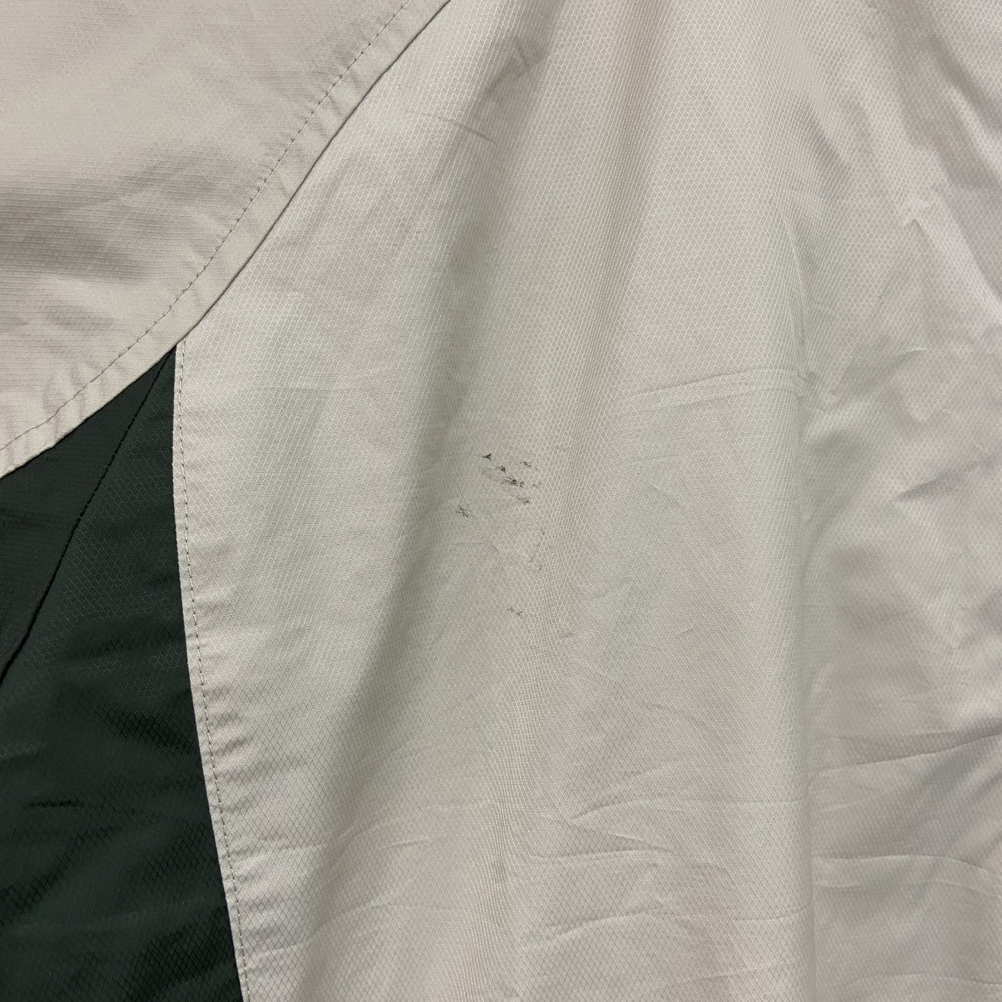 NIKE GOLF　ナイキゴルフ　半袖ハーフジップトラックジャケット/ジャージ　スウッシュ　ベージュ　Lサイズ