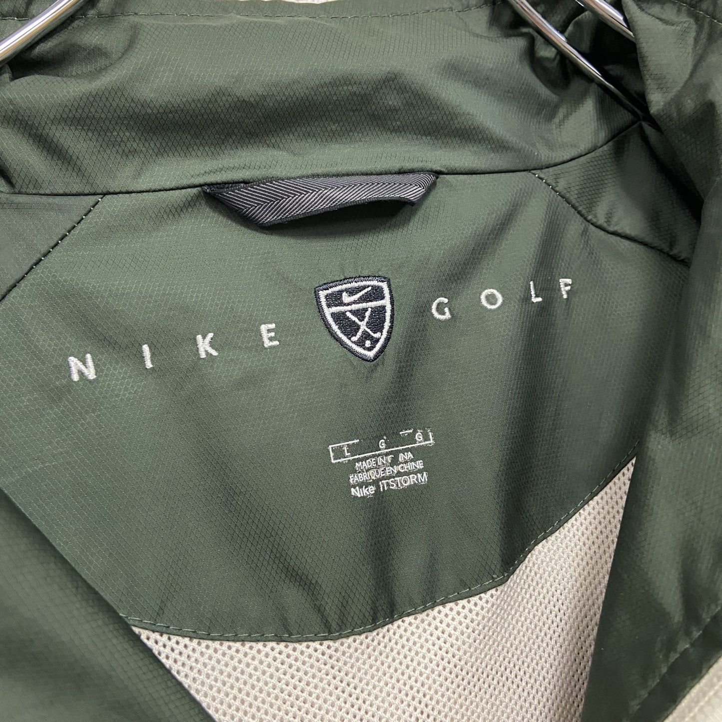 NIKE GOLF　ナイキゴルフ　半袖ハーフジップトラックジャケット/ジャージ　スウッシュ　ベージュ　Lサイズ