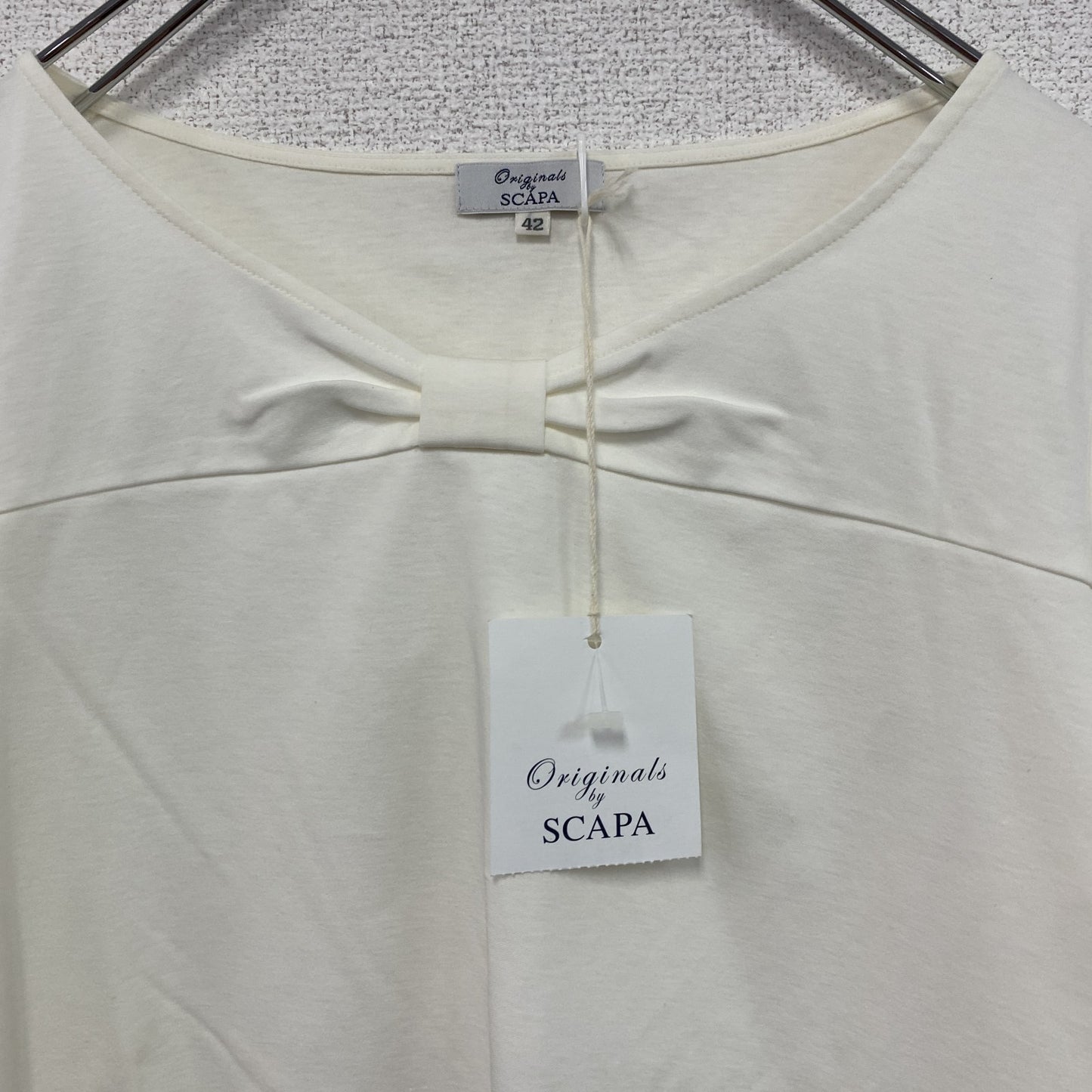 SCAPA　スキャパ　フロントリボン半袖Tシャツ　アイボリー　42サイズ