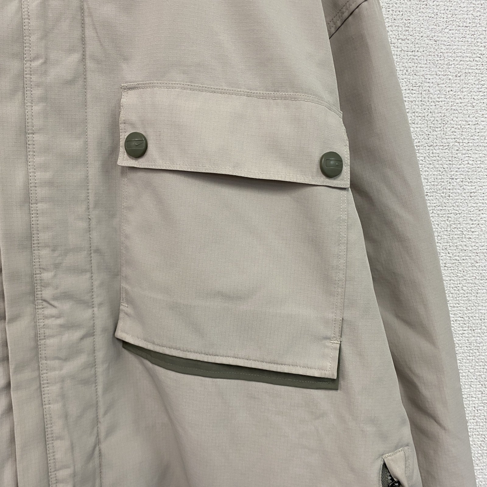 NIKE　ナイキ　フルジップジャケット　裏ボア　ベージュ　Mサイズ