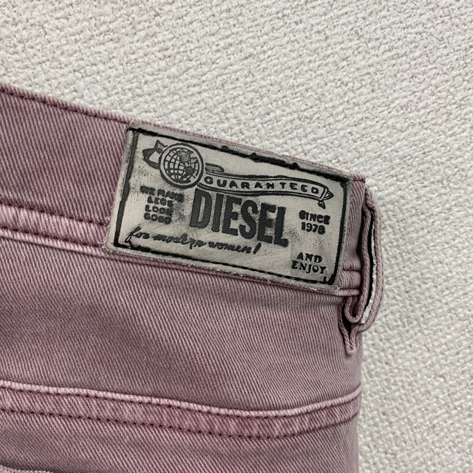 DIESEL　ディーゼル　ハーフパンツ/ショートパンツ　ピンク　