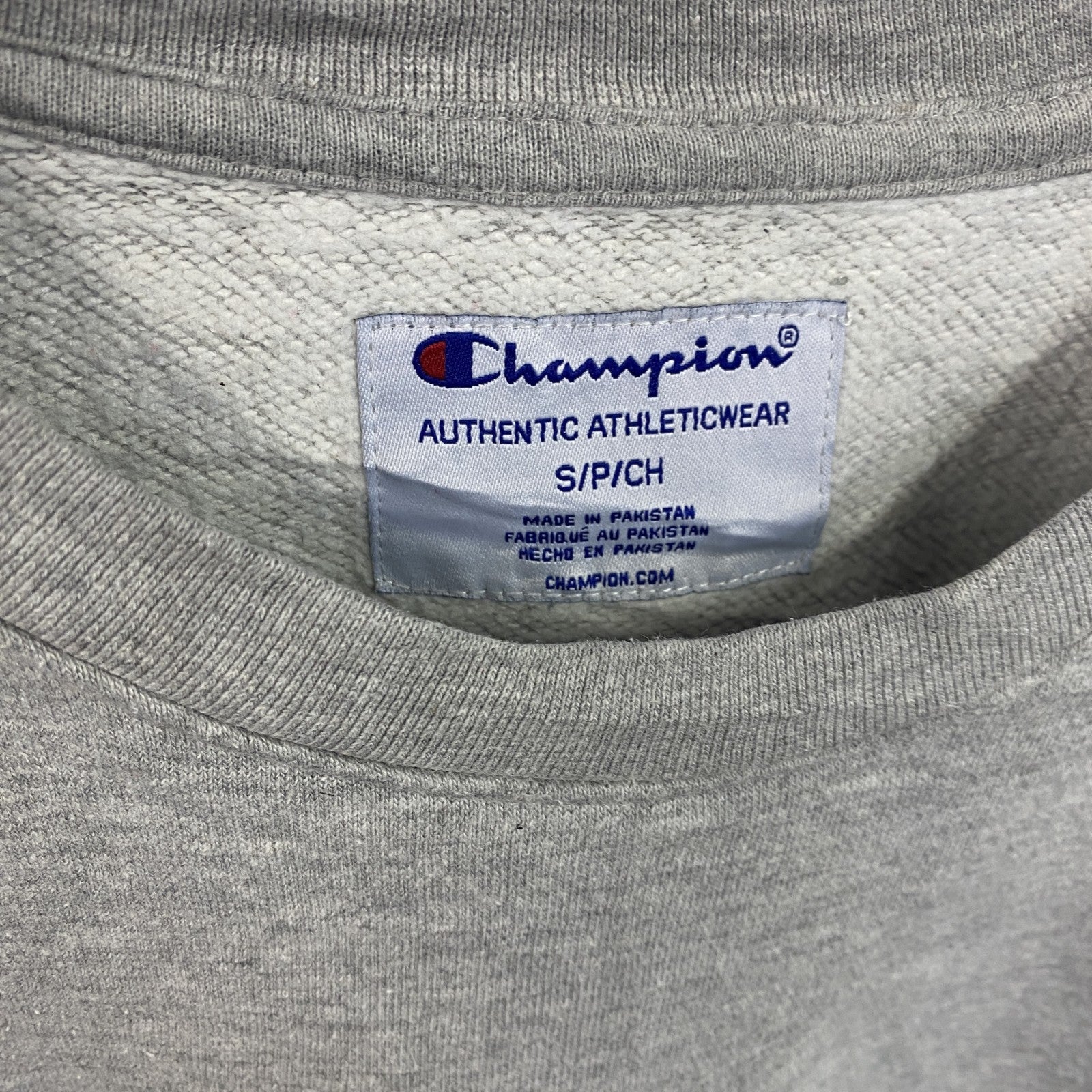 champion　チャンピオン　スウェット/トレーナー　ワッペン　クルーネック　現行　灰色　グレー　Sサイズ