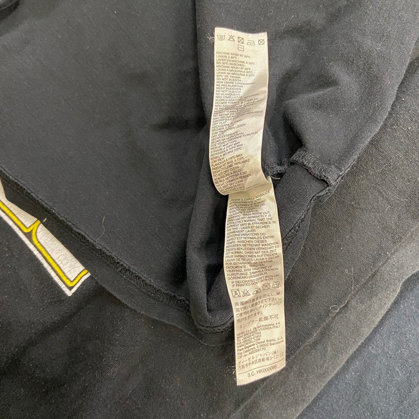 DIESEL　ディーゼル　半袖プリントTシャツ　黒　ブラック　Sサイズ