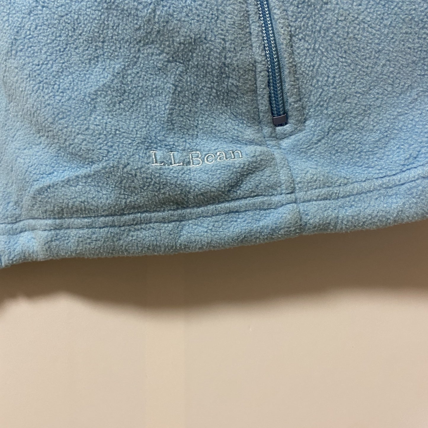 古着 used　L.L.Bean　エルエルビーン　ハイネックフルジップフリースベスト　ワンポイントロゴ刺繡　ブルー　XLサイズ