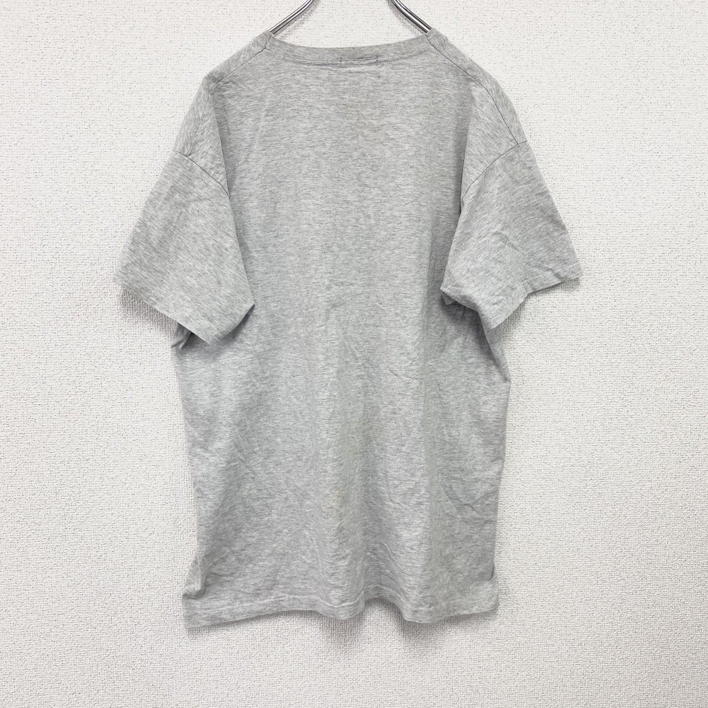 AW　半袖プリントTシャツ　パロディT　唇　灰色　グレー　Lサイズ