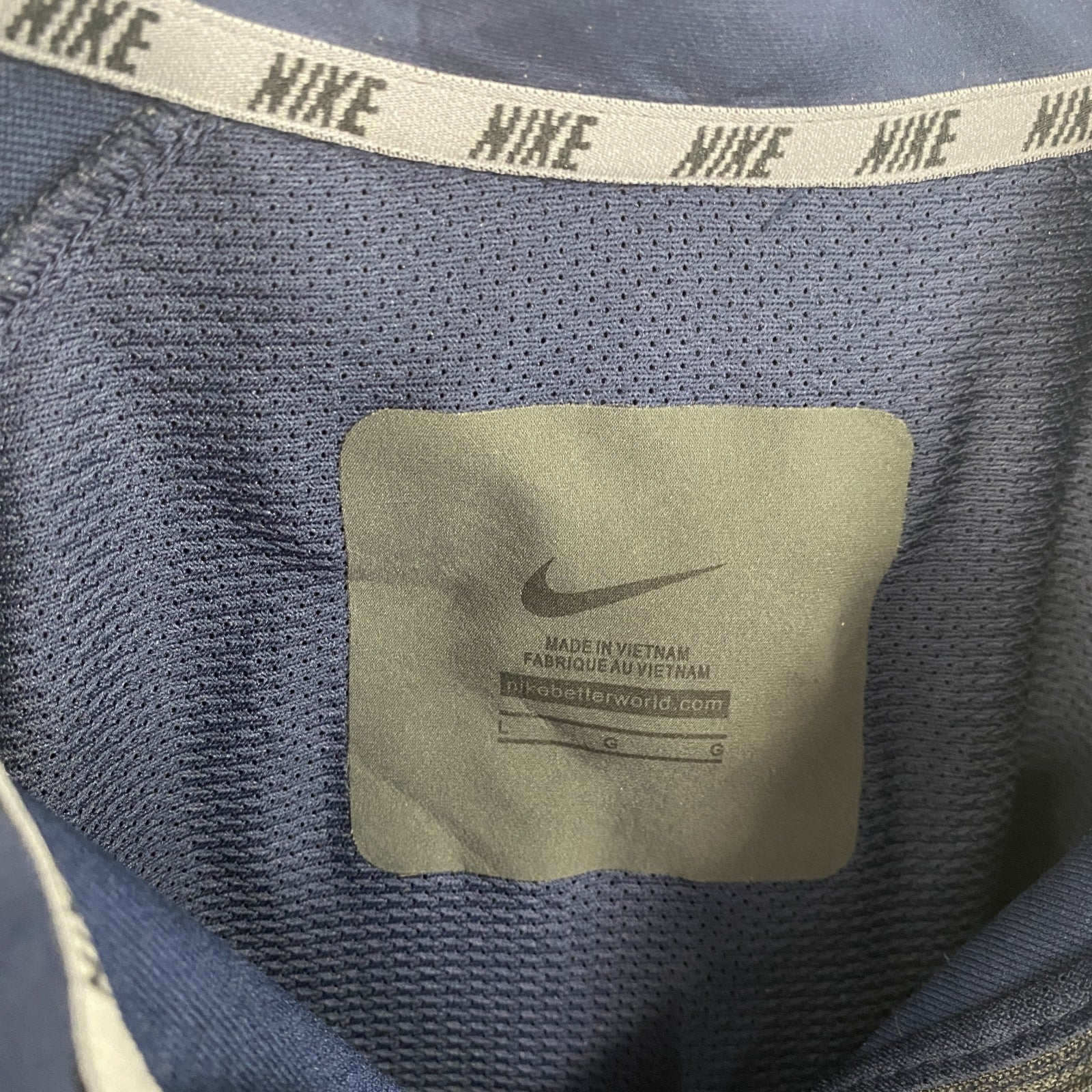 NIKE ナイキ　プルオーバージャケット　ハーフジップ　ワンポイント　紺　ネイビー　Lサイズ