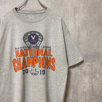 古着 used　GEAR FOR SPORTS　NCAA 2019　半袖プリントTシャツ　グレー　バスケットボール　Lサイズ