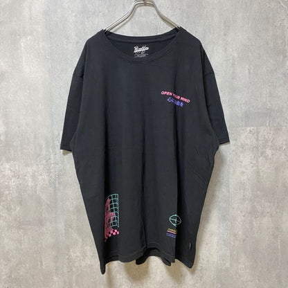 古着 used　Brooklyn Cloth　ブルックリンクロス　半袖プリントTシャツ　ブラック　黒　レトロ　オーバーサイズ