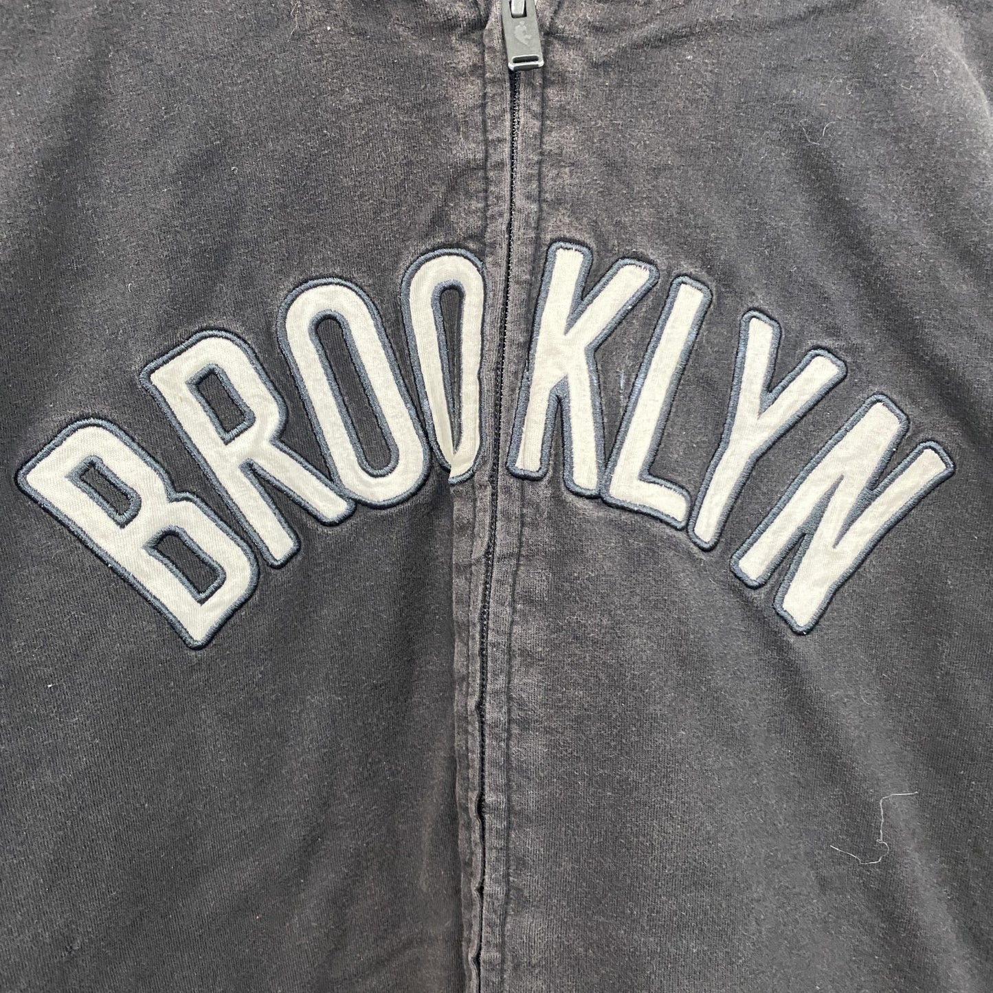 adidas　アディダス　NBA　BROOKLYN　ブルックリンネッツ　スタジャン/スタジアムジャケット　黒　ブラック
