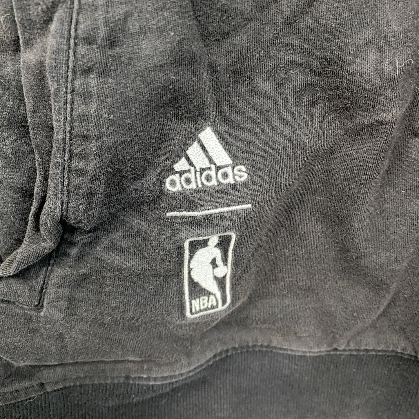 adidas　アディダス　NBA　BROOKLYN　ブルックリンネッツ　スタジャン/スタジアムジャケット　黒　ブラック