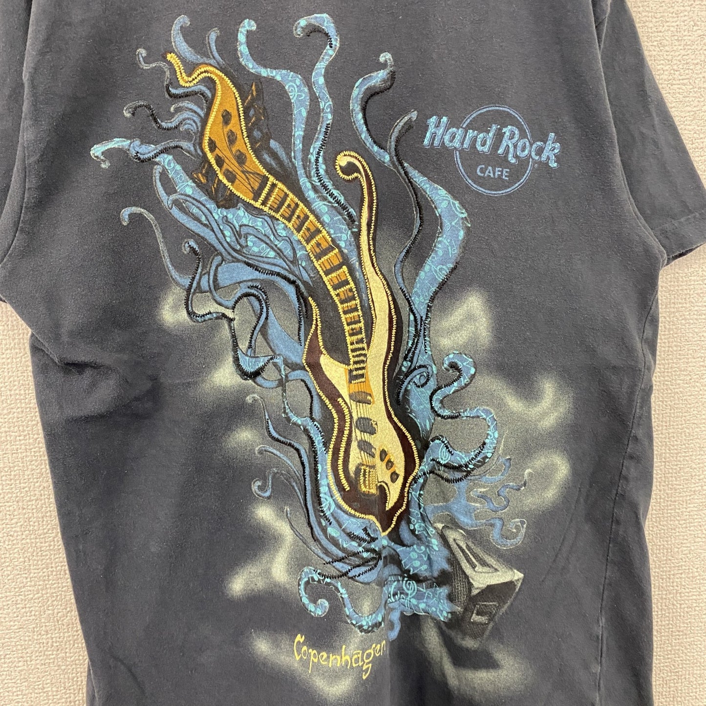 Hard Rock Cafe　ハードロックカフェ　半袖プリントTシャツ　紺　ネイビー　Mサイズ