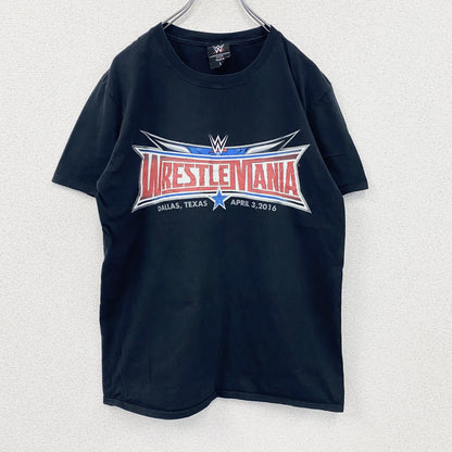 WWE　レッスルマニア32　半袖プリントTシャツ　ロゴT　オフィシャルT　黒　ブラック　Lサイズ