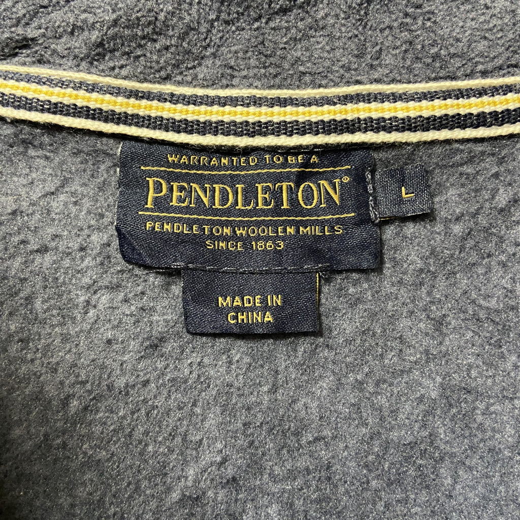 古着 used　PENDLETON ペンドルトン　長袖ハーフジップフリースジャケット　プルオーバー　ワンポイントワッペン　Lサイズ
