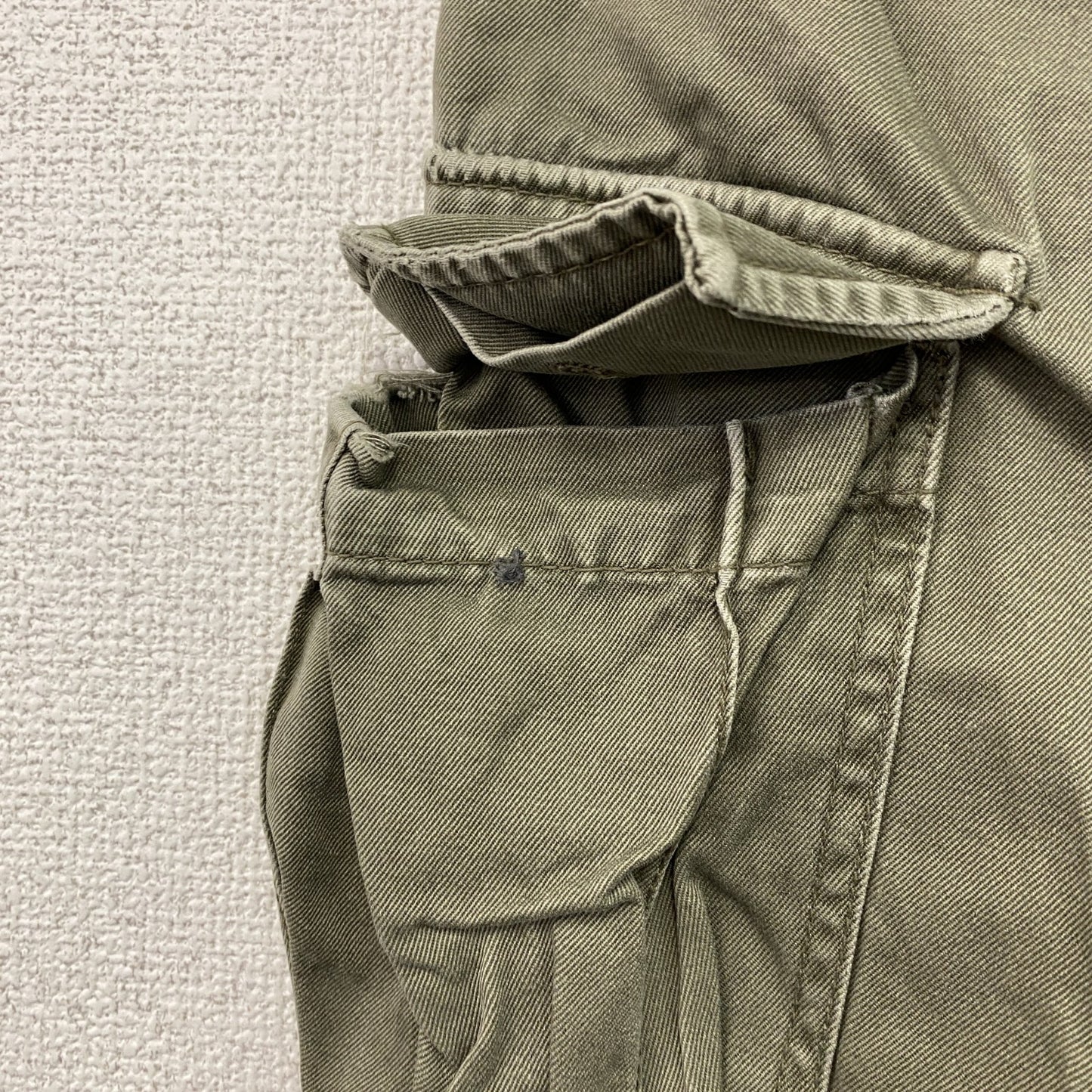 AVIREX　アヴィレックス　カーゴパンツ　カーキ　Lサイズ