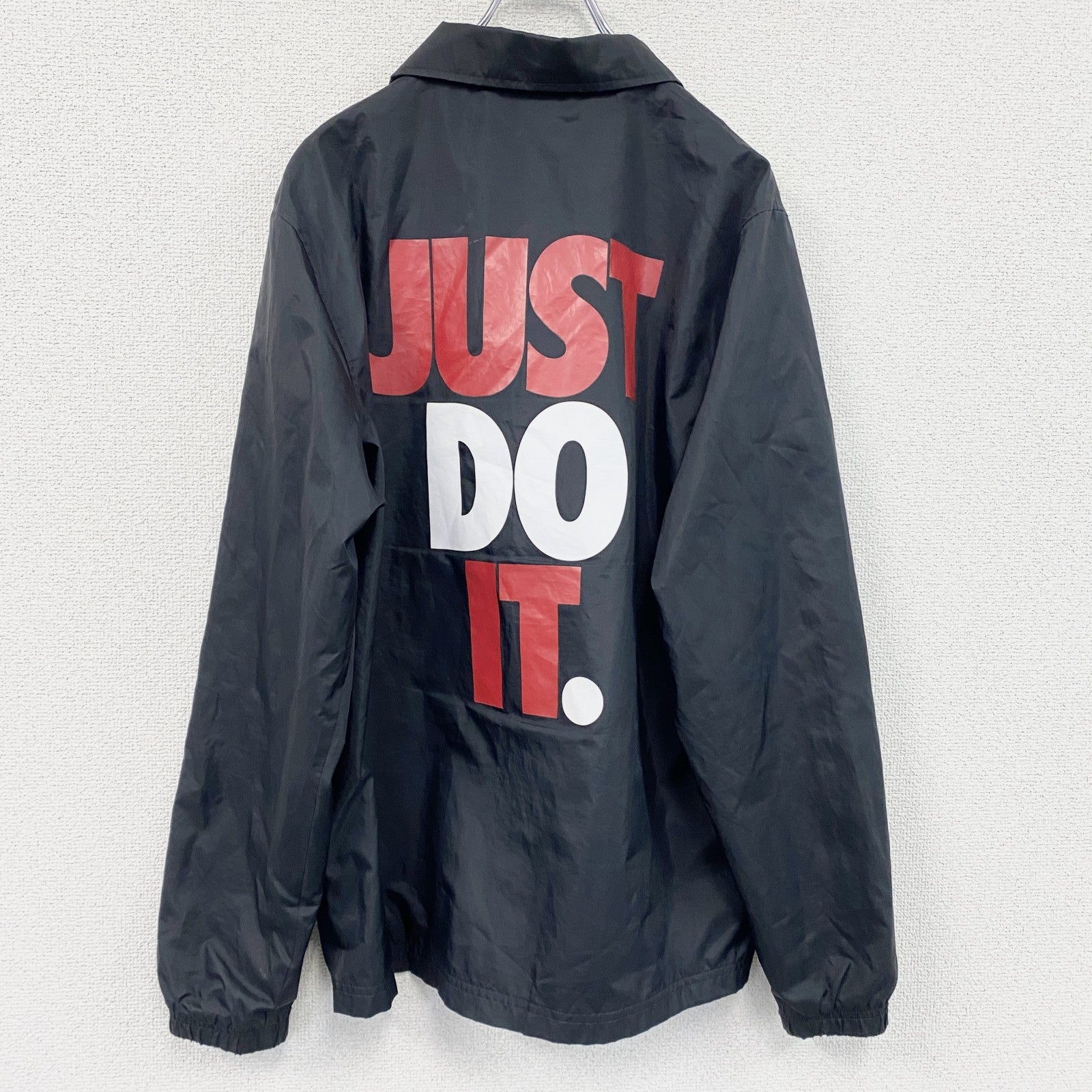 NIKE　ナイキ　JUST DO IT　コーチジャケット　フルボタンジャケット　スウッシュ　黒　ブラック　Lサイズ