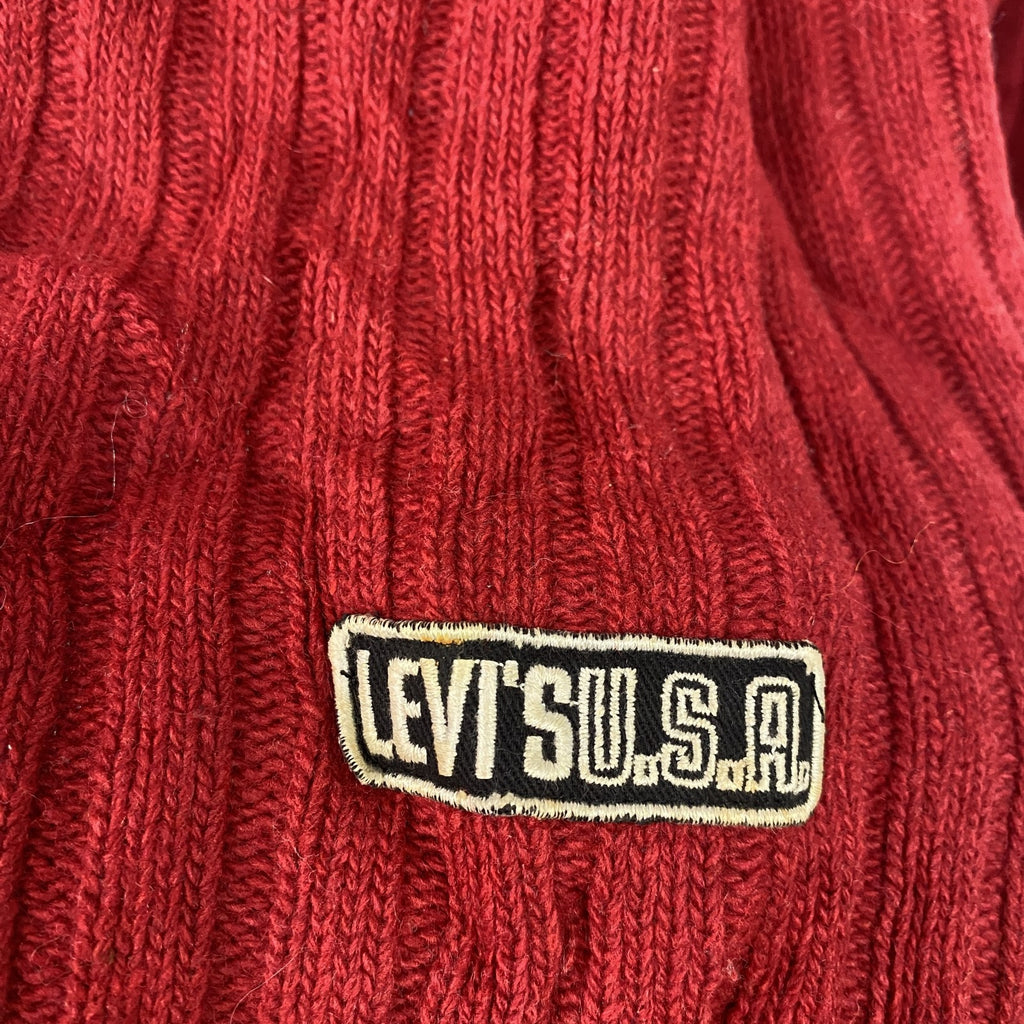 90s　LEVI’S　リーバイス　ウールニットセーター　Vネック　刺繍ロゴ　ワンポイント　ヴィンテージ　赤　レッド　XLサイズ