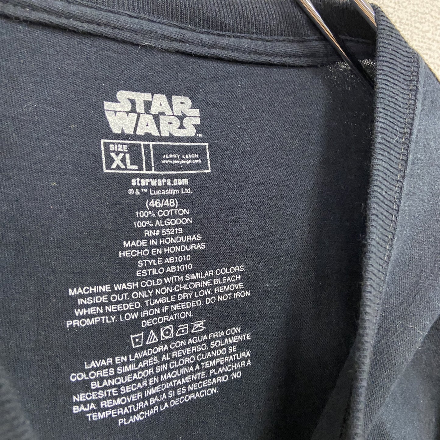 STAR WARS　スターウォーズ　Darth Vader　ダースベイダー　半袖プリントTシャツ　ブラック　XLサイズ