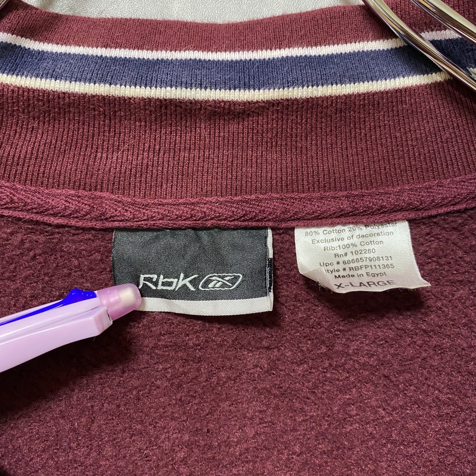 古着 used　Reebok　リーボック　長袖ハーフジップ刺繍ワンポイントスウェット　レッド　赤　オーバーサイズ　XLサイズ
