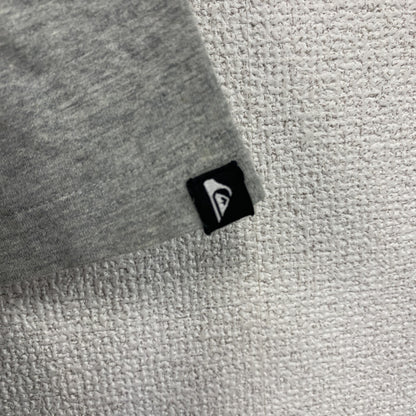 QUIKSILVER　クイックシルバー　半袖プリントTシャツ　灰色　グレー　Mサイズ