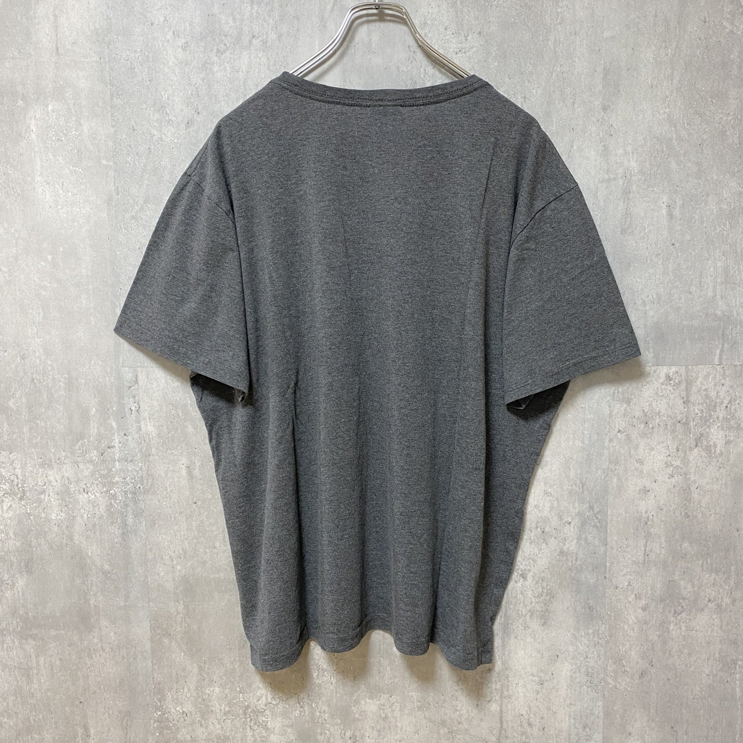 古着 used　Ford フォード　半袖カープリントTシャツ　車　レトロデザイン　ダークグレー　クルーネック　XLサイズ