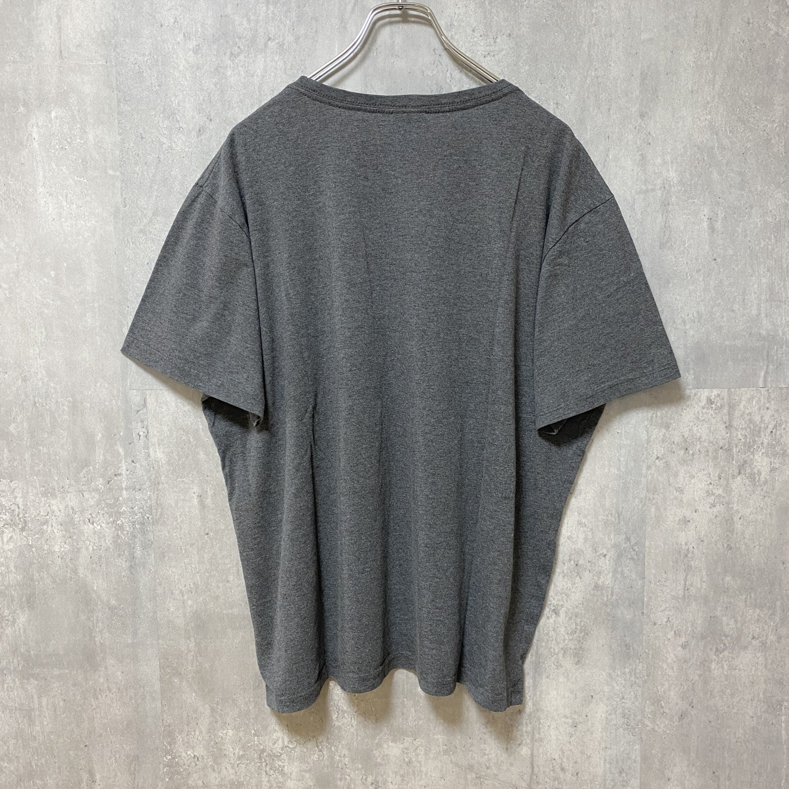 古着 used　Ford フォード　半袖カープリントTシャツ　車　レトロデザイン　ダークグレー　クルーネック　XLサイズ